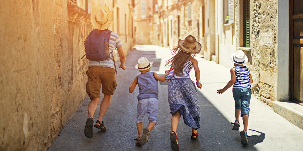 Header - family travel Morocco - African Luxury