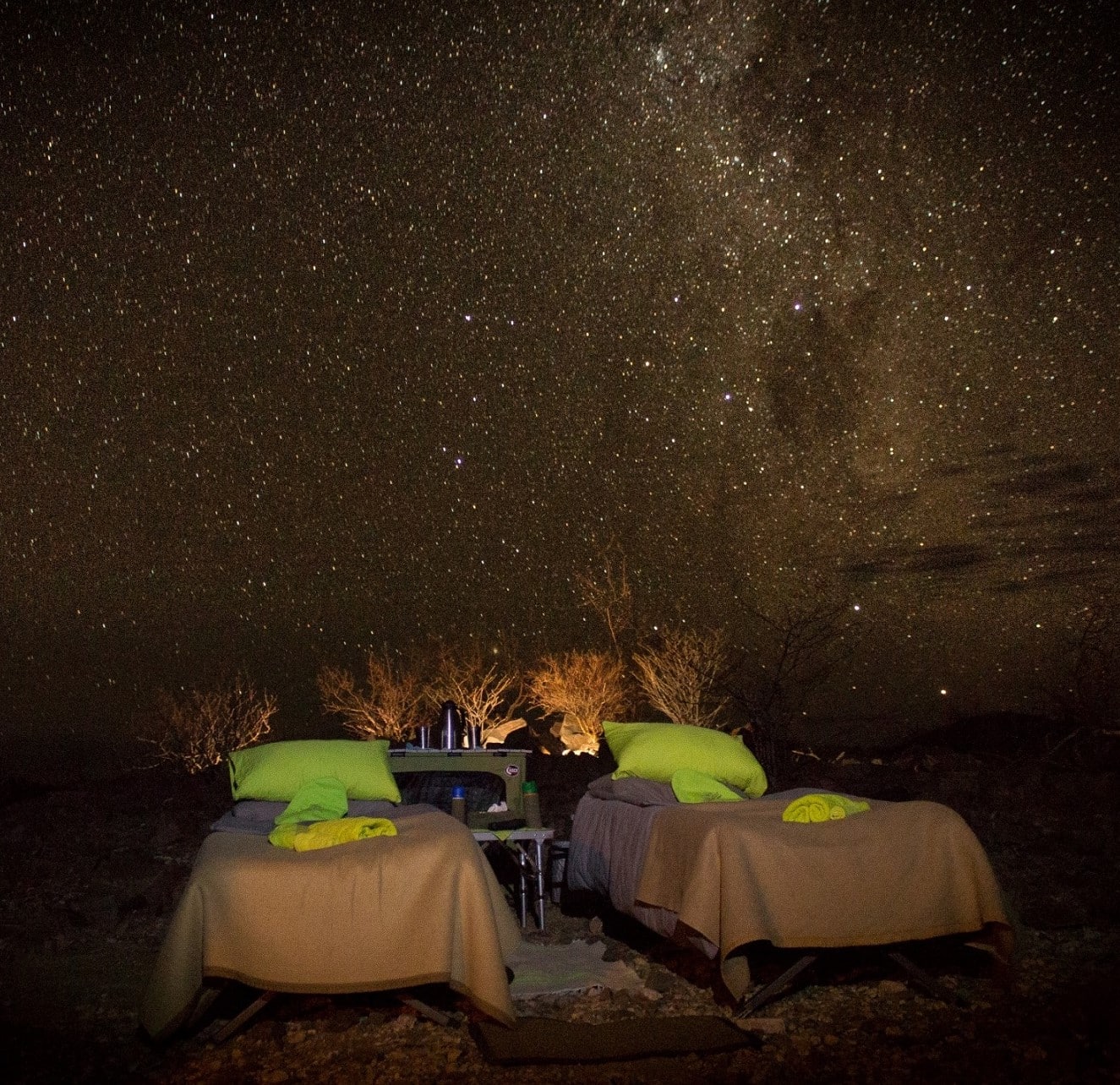 Slaap onder sterren van Namibië, een geweldige ervaring.